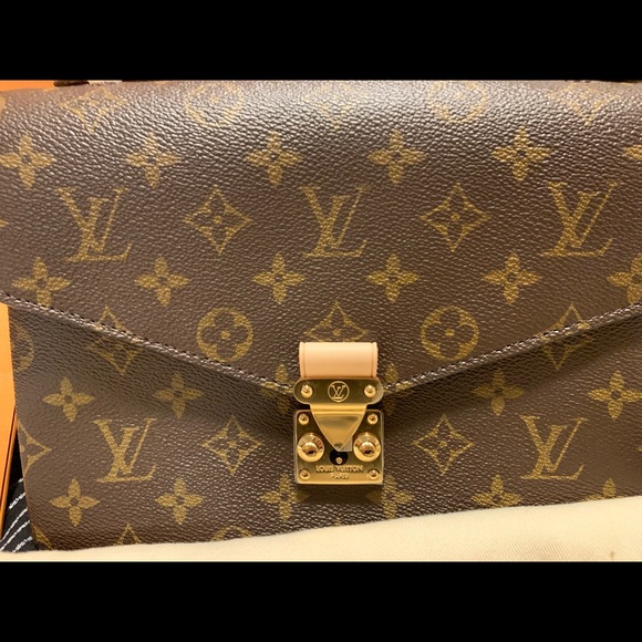 NWT Louis Vuitton Pochette Métis Monogram - Picture 2 of 11